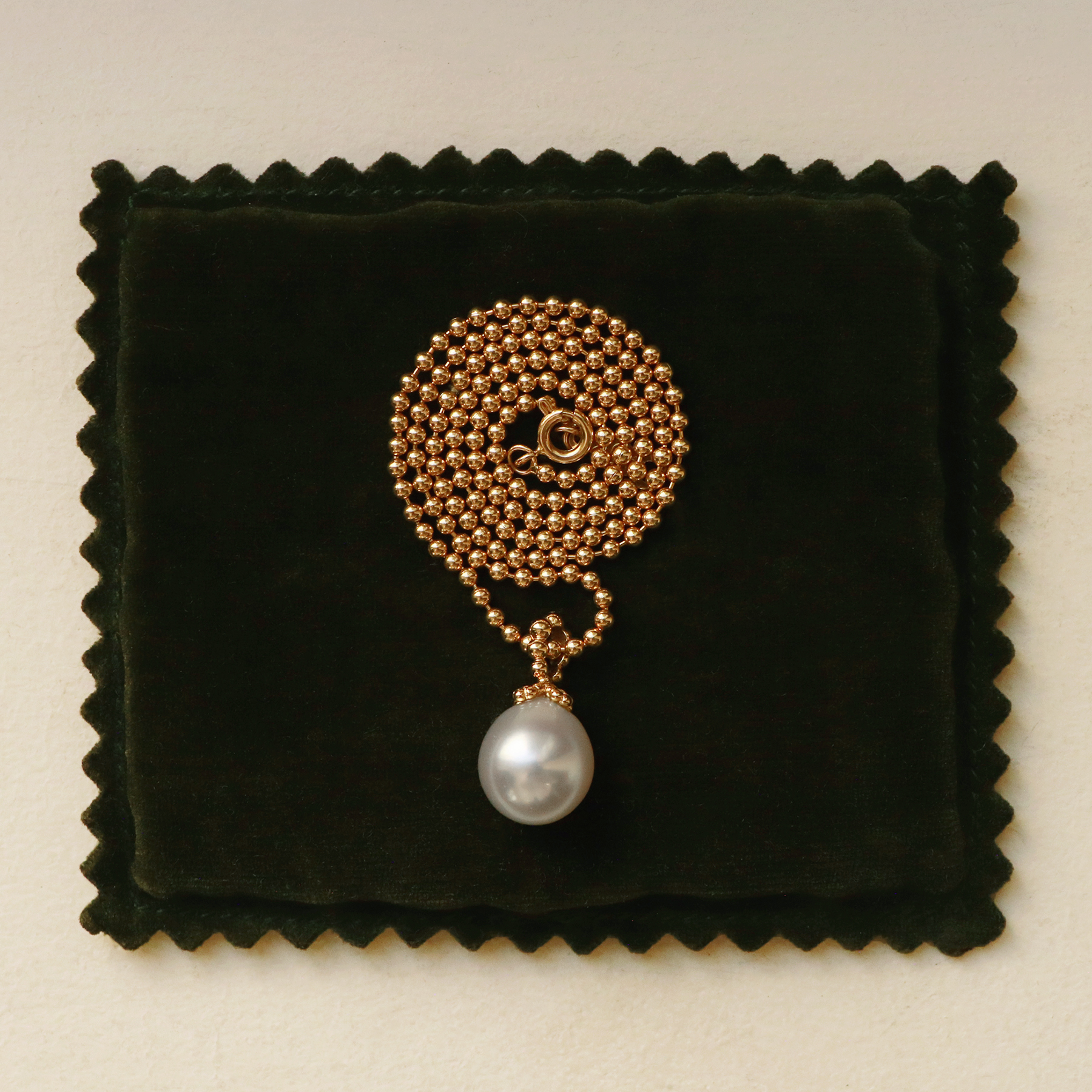 S.S pearl pendant